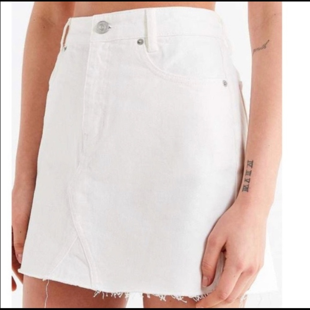 BDG beige denim skirt